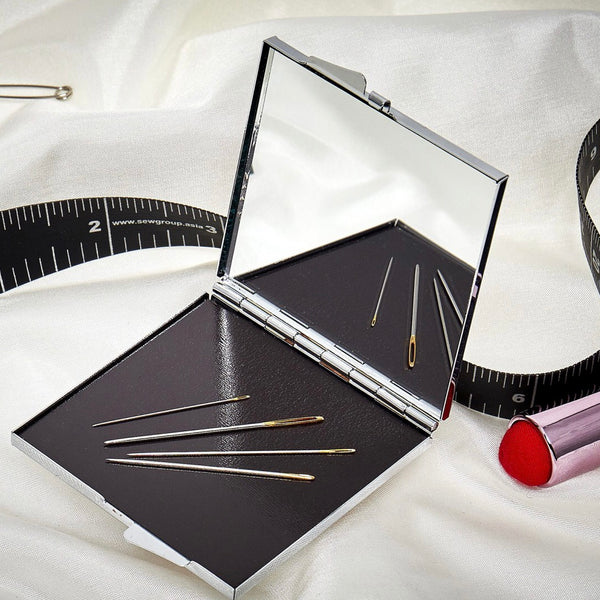 Magnetic Needle Mirror Case