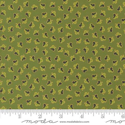 Sallys Stitches - Clover Blenders - New Leaf