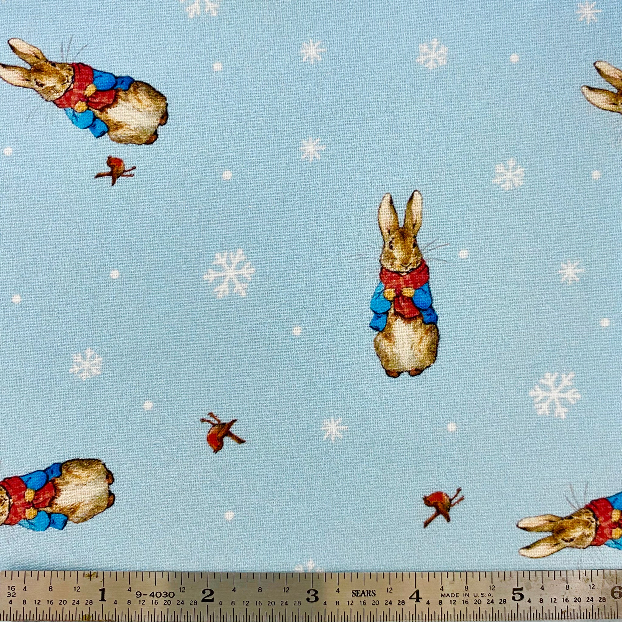 Peter Rabbit - Christmas Treasures - Wooly Scarf