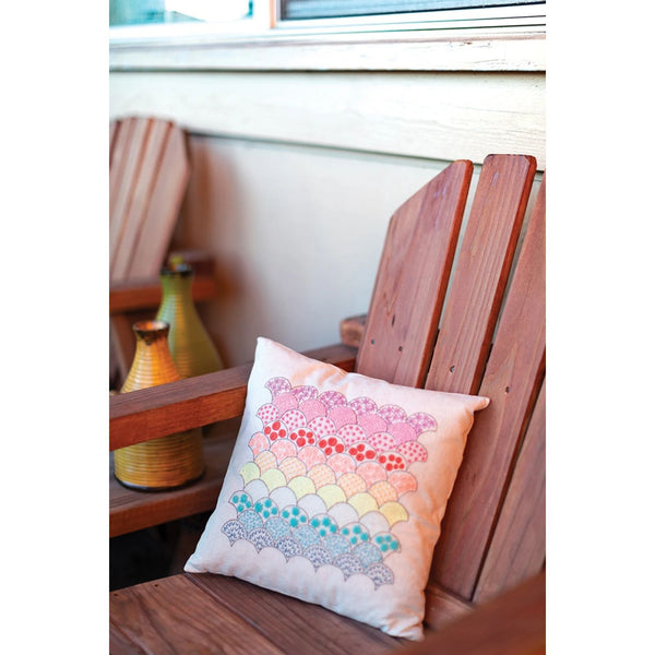 Handy Pocket Guide - Crewel Embroidery by Jo Avery