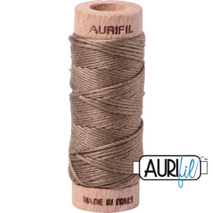 Aurifil Cotton Floss 6 Strand - 18yd - 2370 - Sandstone